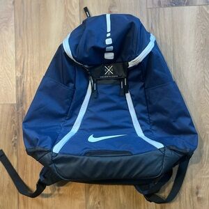 Nike Elite Quad Zip System Backpack NQZS Navy & White Athletic Sports Pack